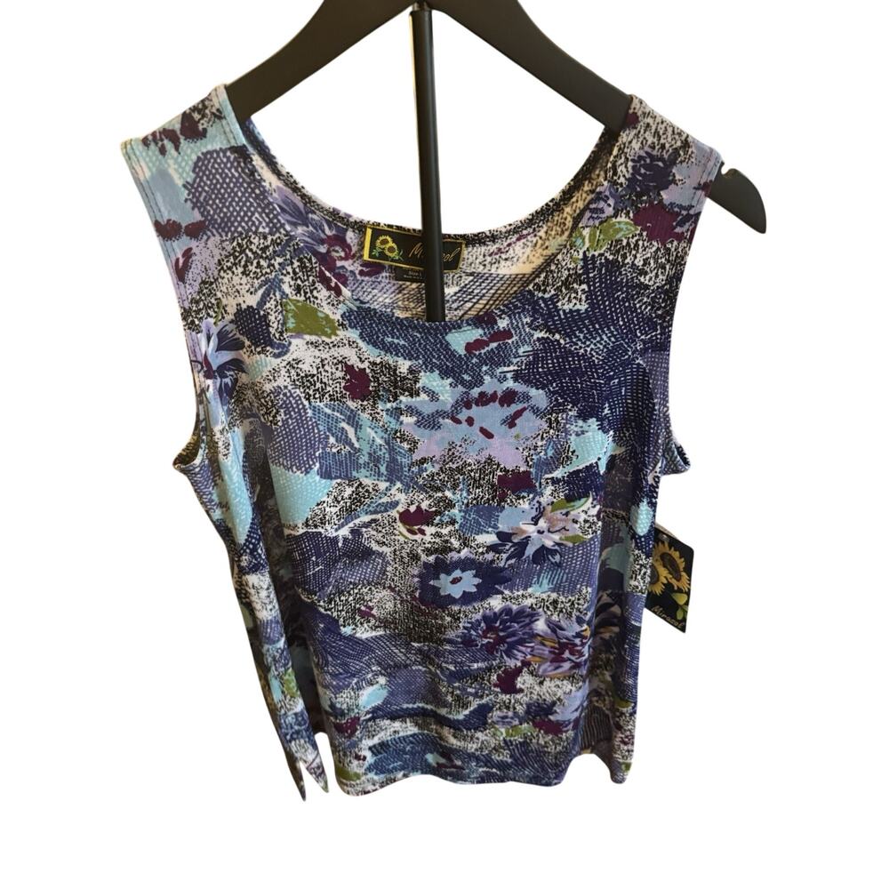 NWT Blue Floral Sleeveless Top Resort Vacation Stretch Large Made in USA - Picture 2 of 7